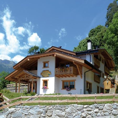 Agriturismo Dalla Natura La Salute Giustino Ngoại thất bức ảnh